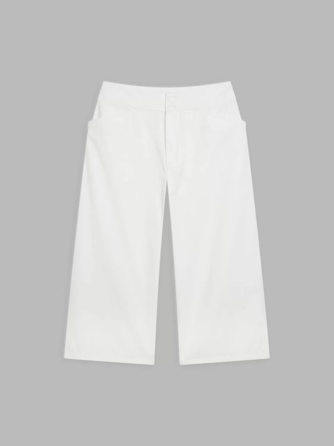 Women agnès b. Pants & Jeans<White Cotton Bermuda Shorts